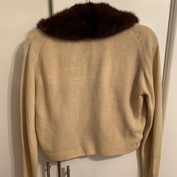 Vintage Mink Collar 1950's Cashmere Sweater - Picture 2 of 4